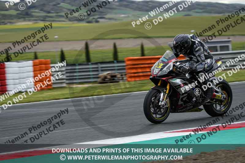 cadwell no limits trackday;cadwell park;cadwell park photographs;cadwell trackday photographs;enduro digital images;event digital images;eventdigitalimages;navarra;no limits trackdays;peter wileman photography;racing digital images;trackday digital images;trackday photos
